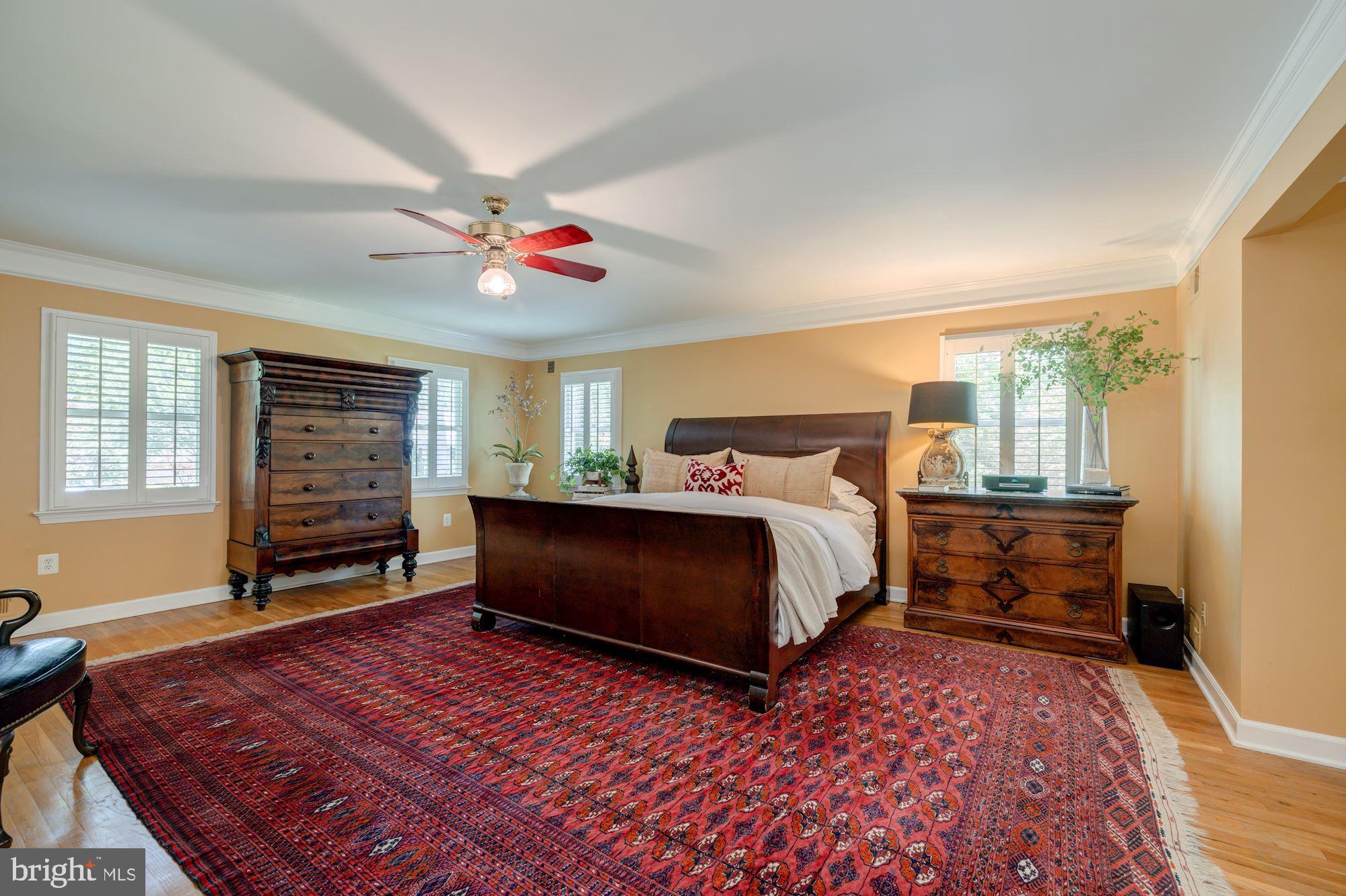 POTOMAC OVERLOOK - Residential