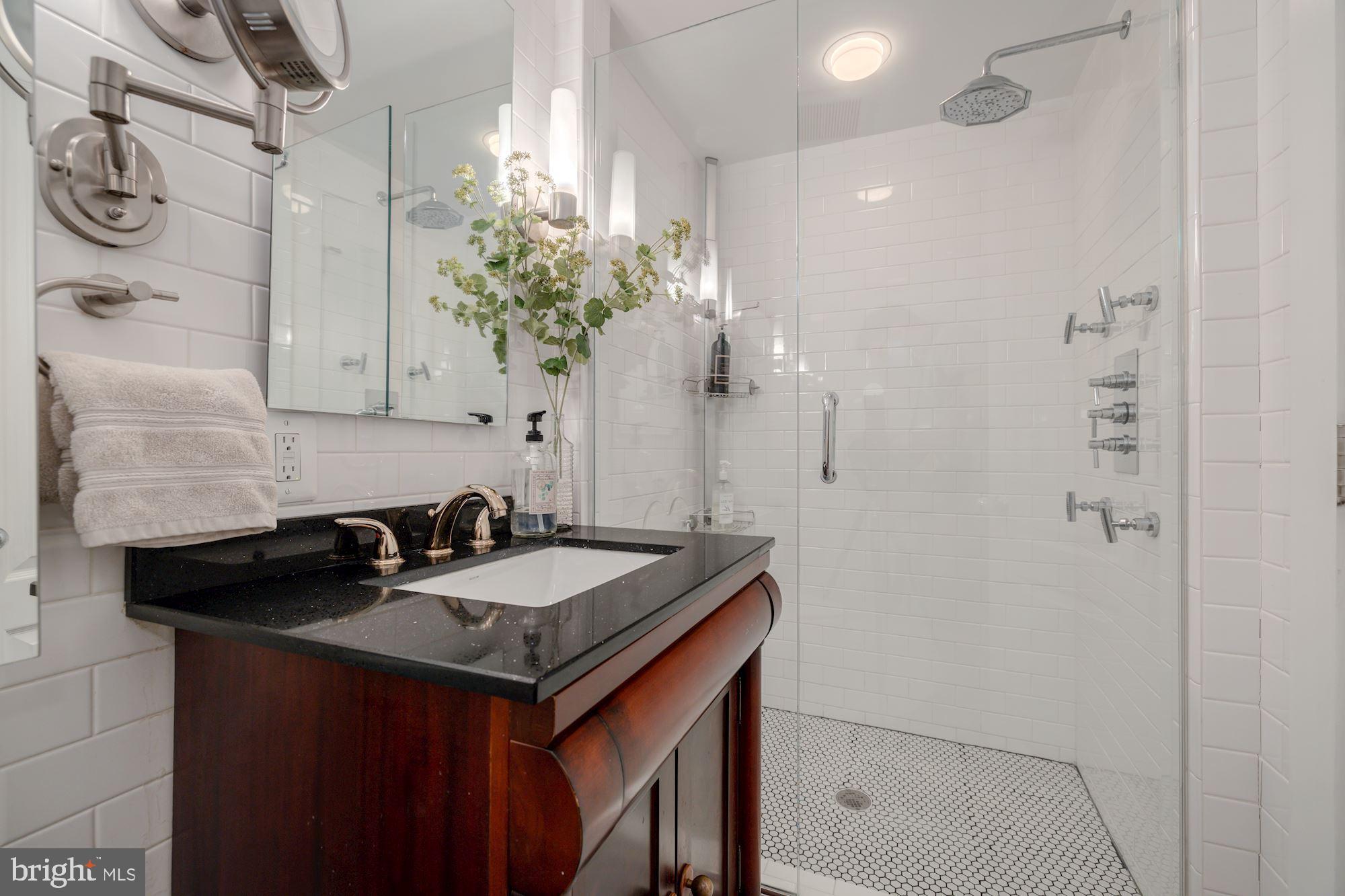 POTOMAC OVERLOOK - Residential