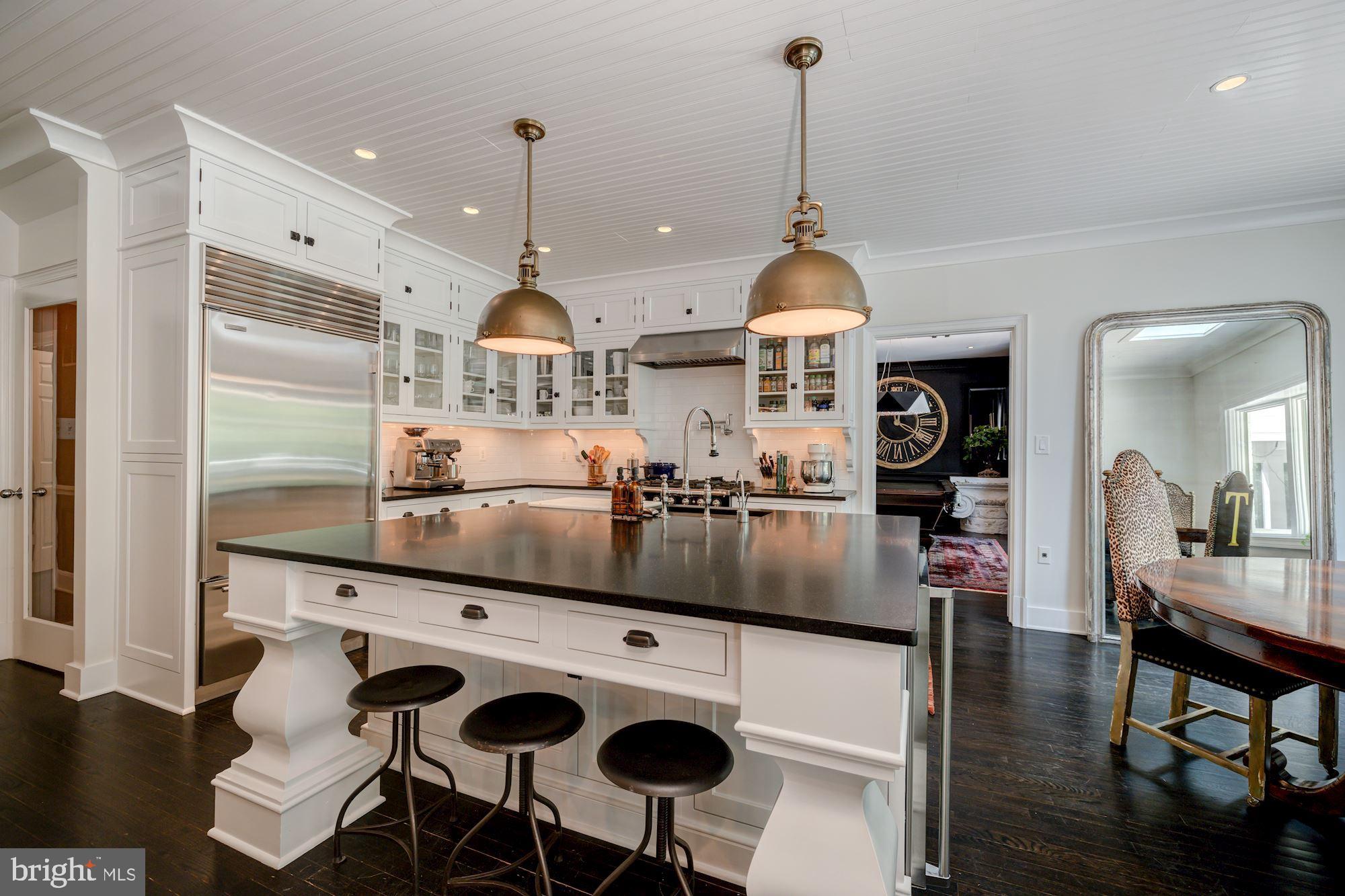 POTOMAC OVERLOOK - Residential