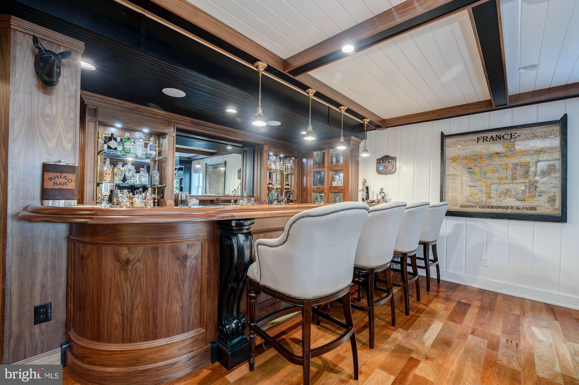 POTOMAC OVERLOOK - Residential