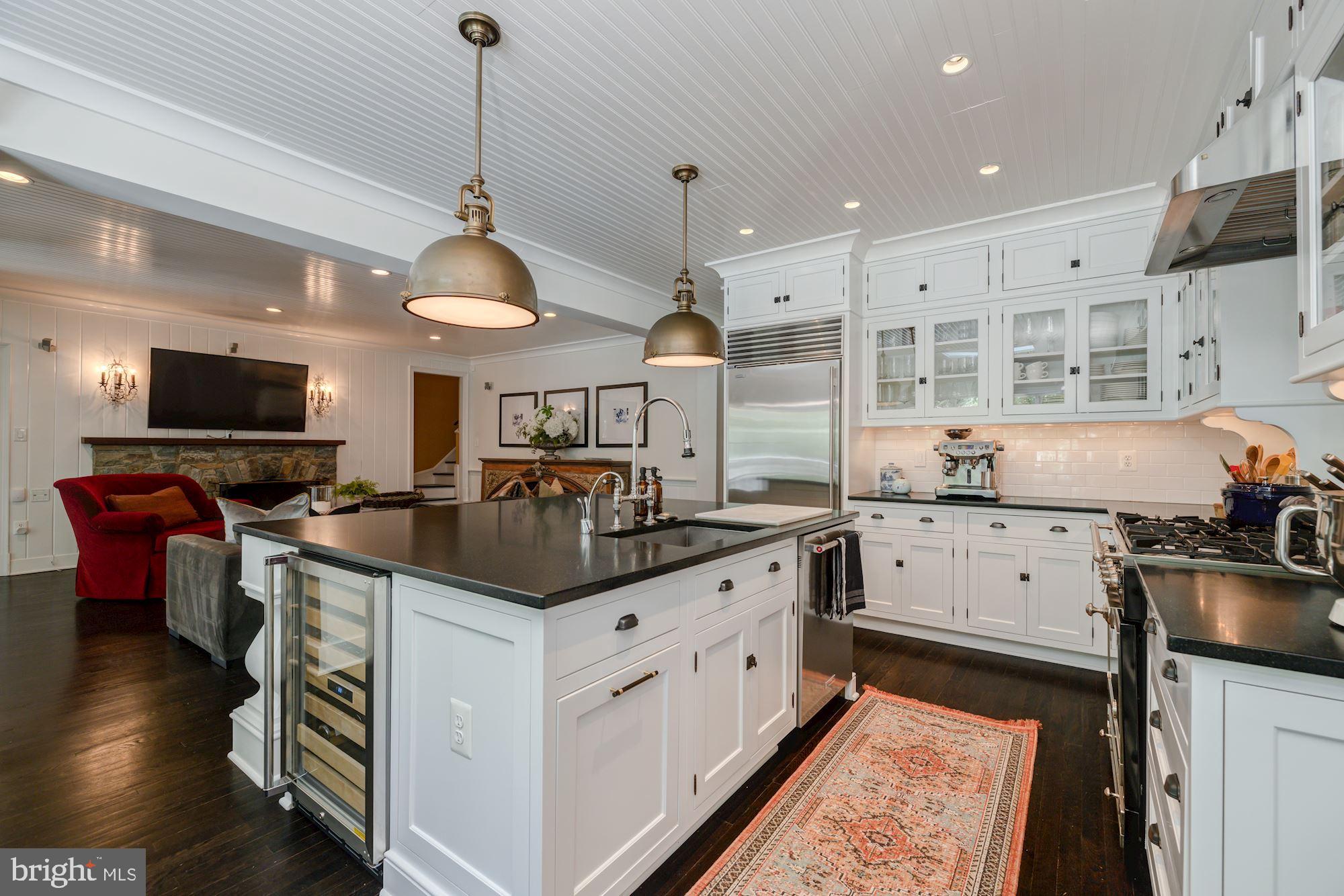 POTOMAC OVERLOOK - Residential