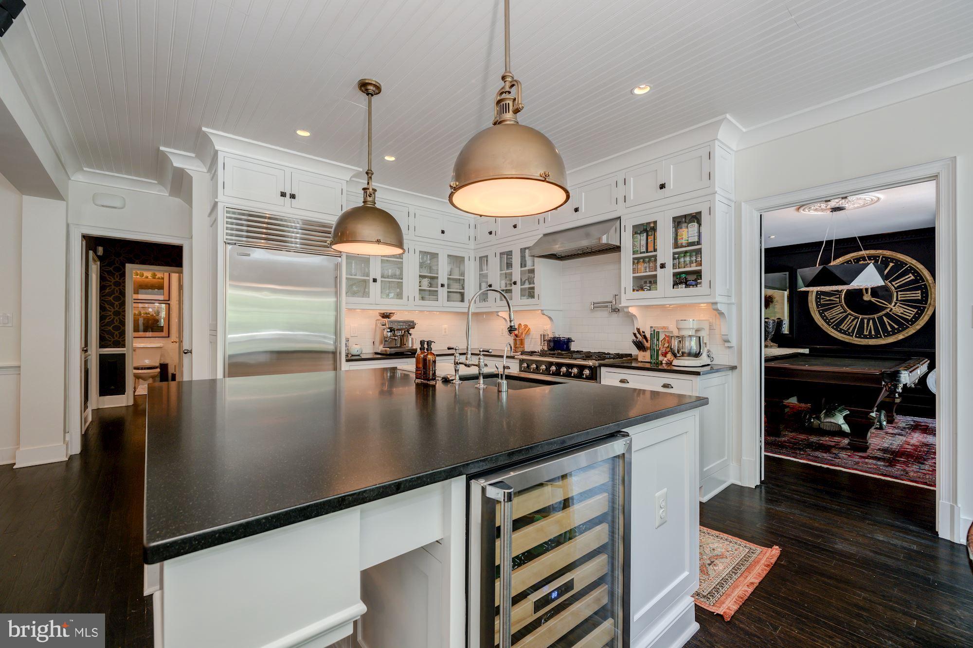 POTOMAC OVERLOOK - Residential