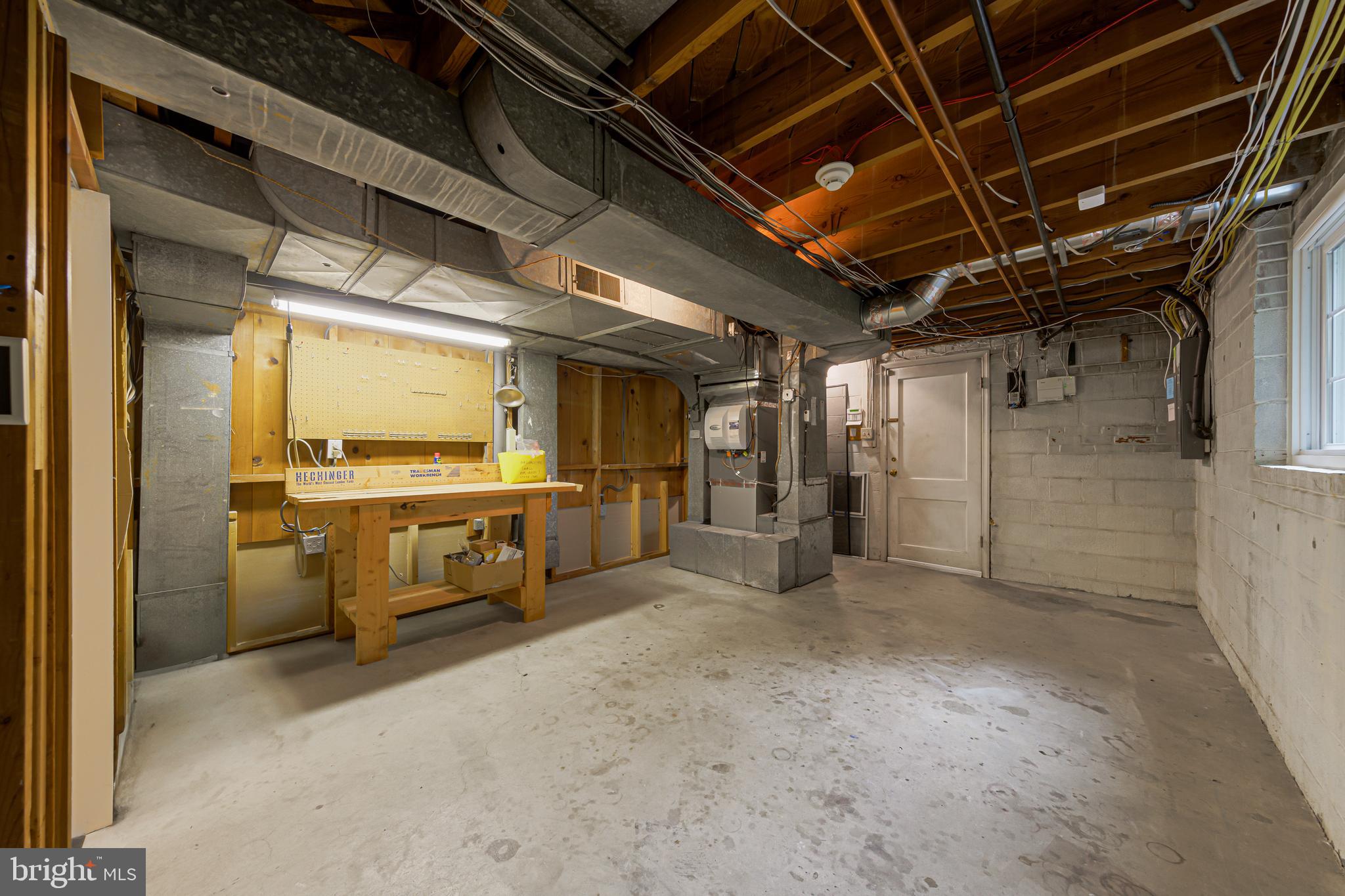 ROCK CREEK HILLS - Residential