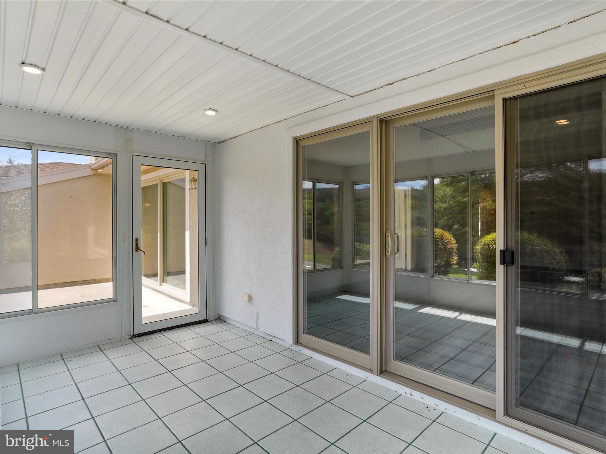 THE WOODS - Residential