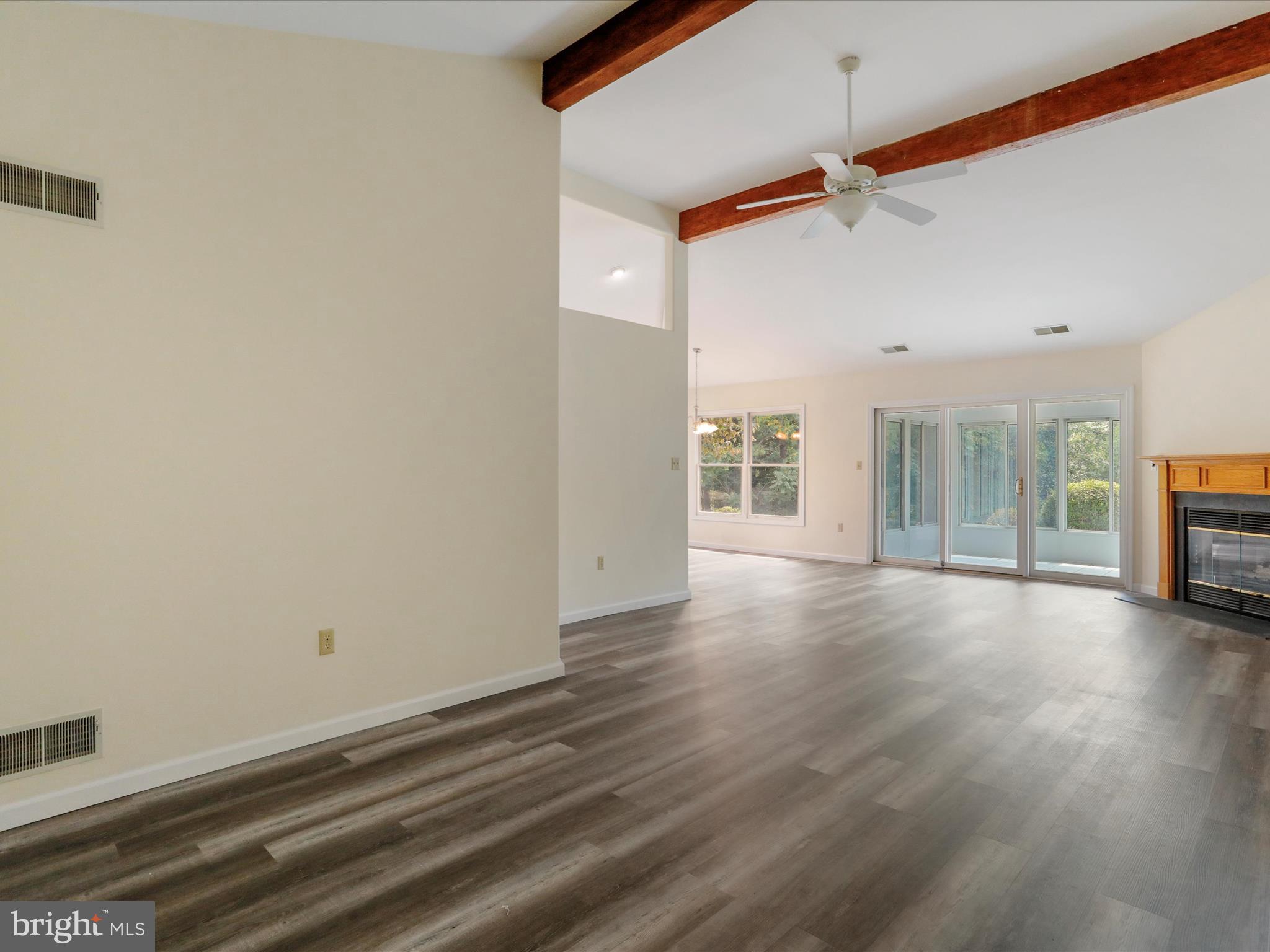 THE WOODS - Residential