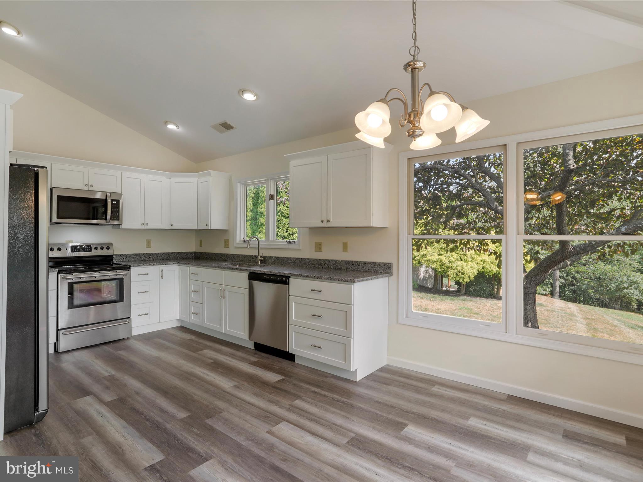 THE WOODS - Residential