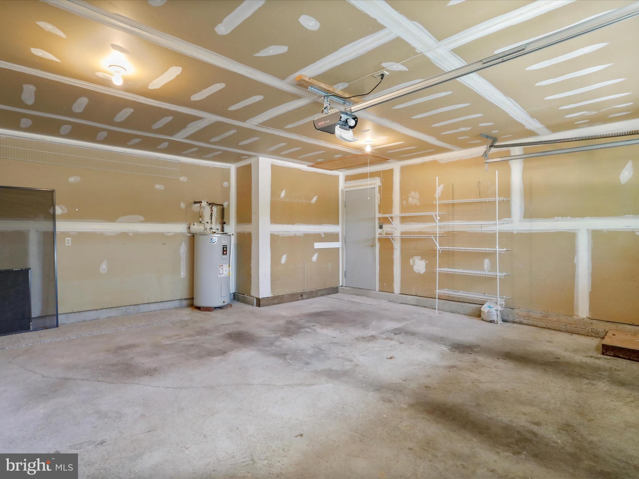 THE WOODS - Residential