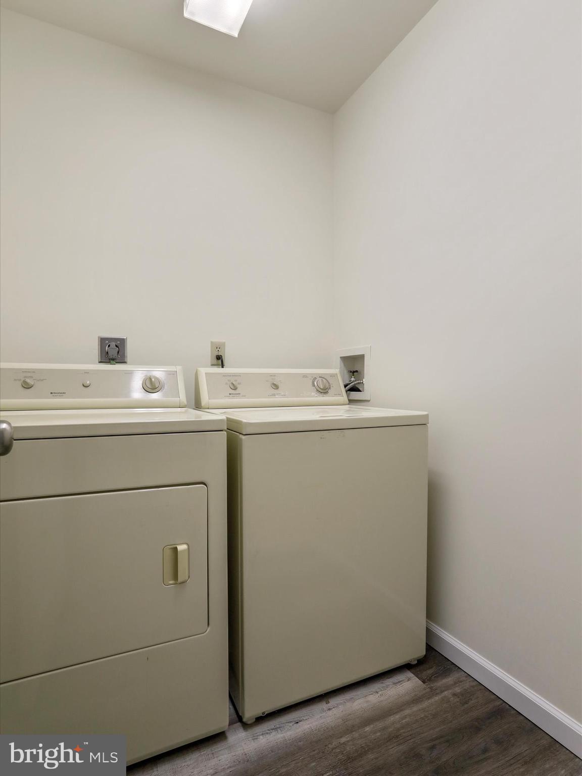 THE WOODS - Residential