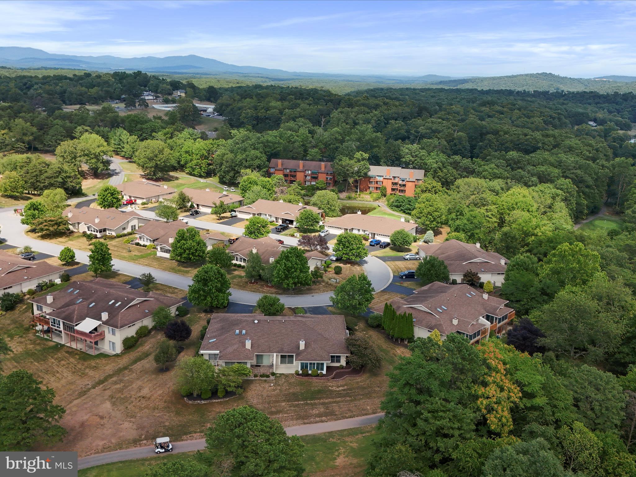 THE WOODS - Residential