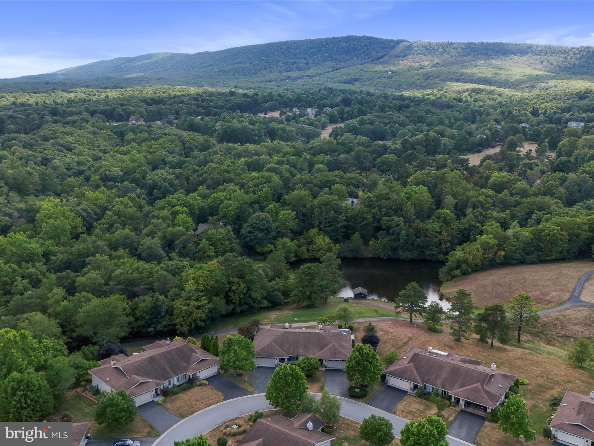 THE WOODS - Residential