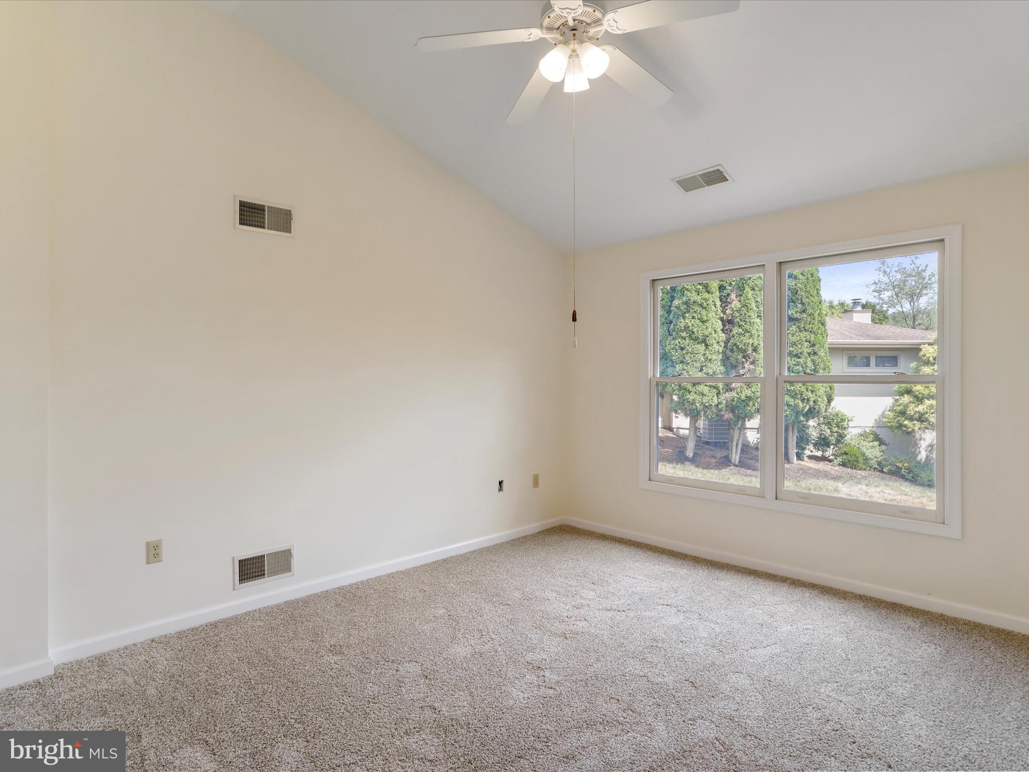 THE WOODS - Residential