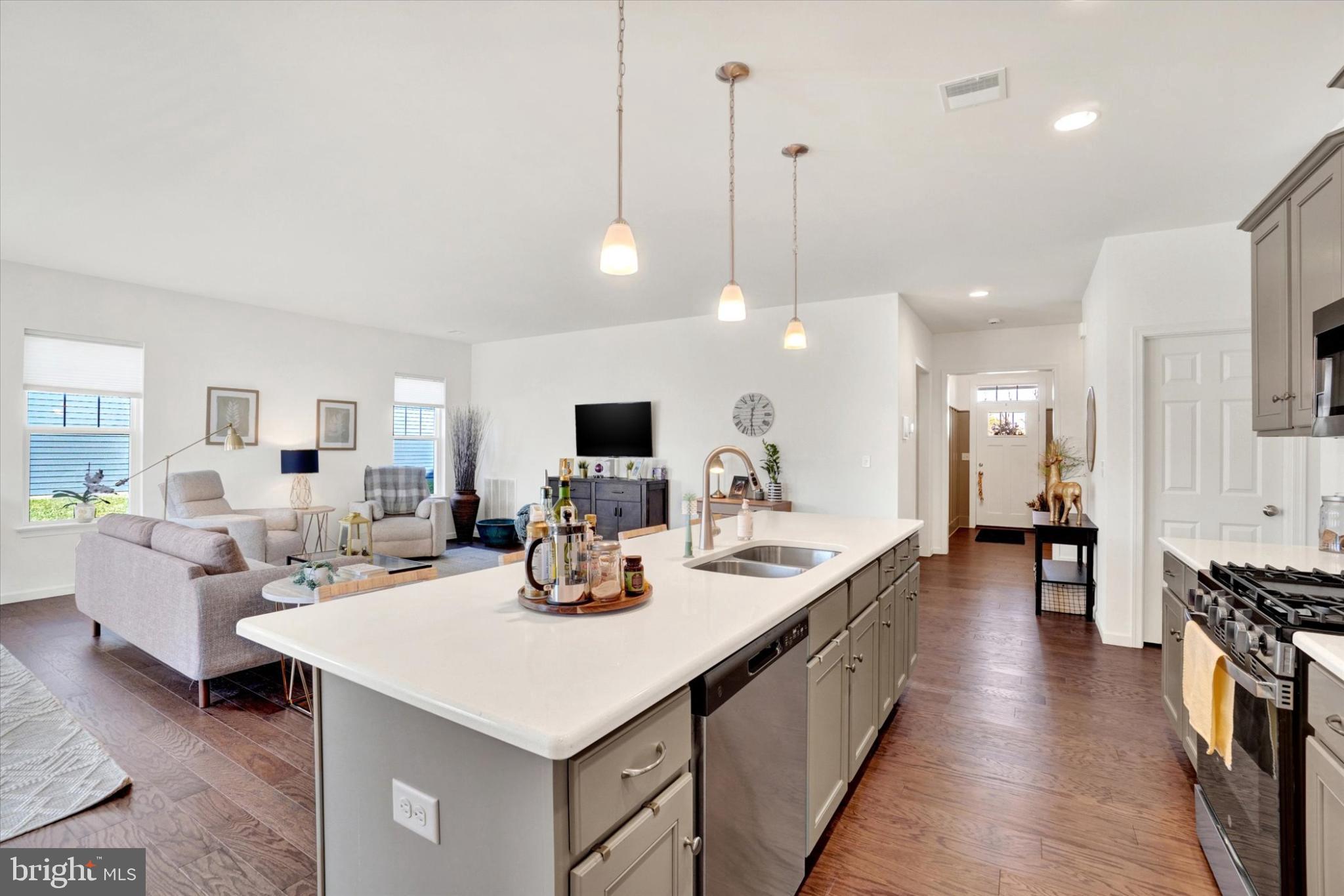 SAGEBROOK - Residential