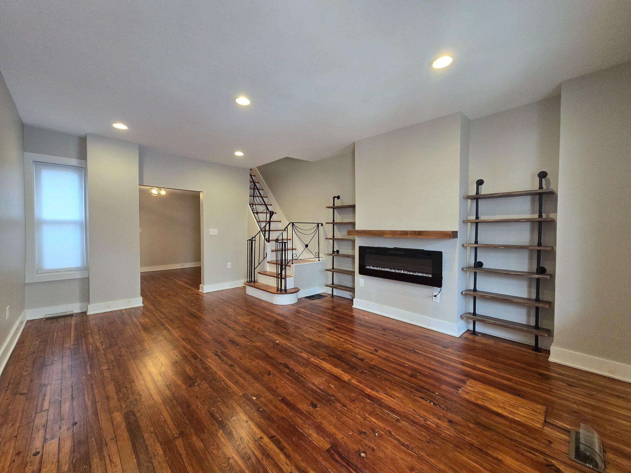 138 E PLEASANT STREET