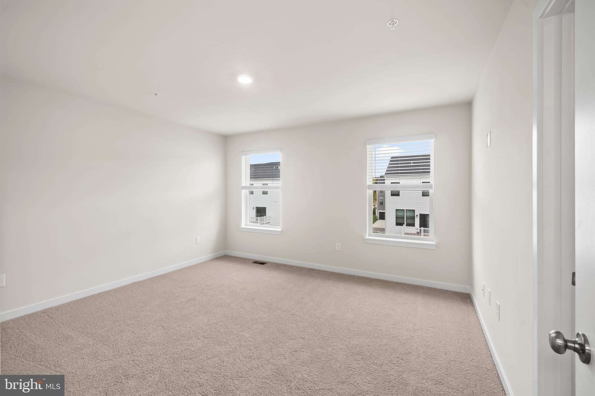 PINEGROVE - Residential