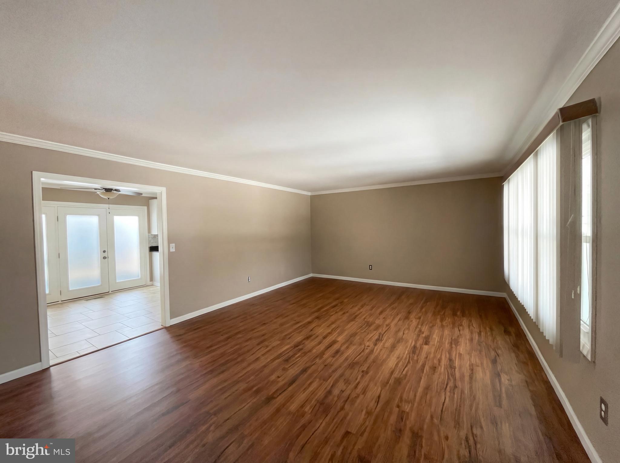 MEADOWBROOK - Residential