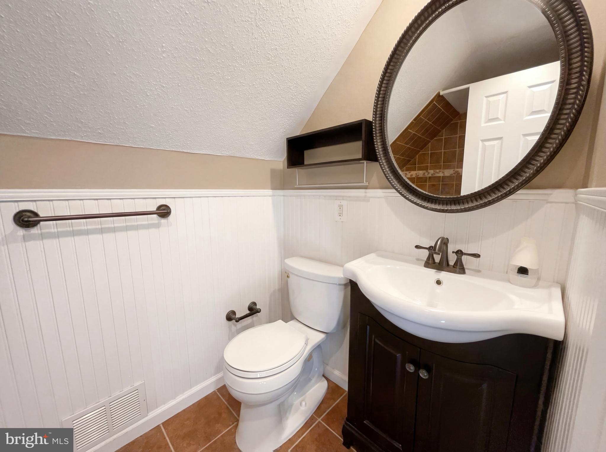 MEADOWBROOK - Residential