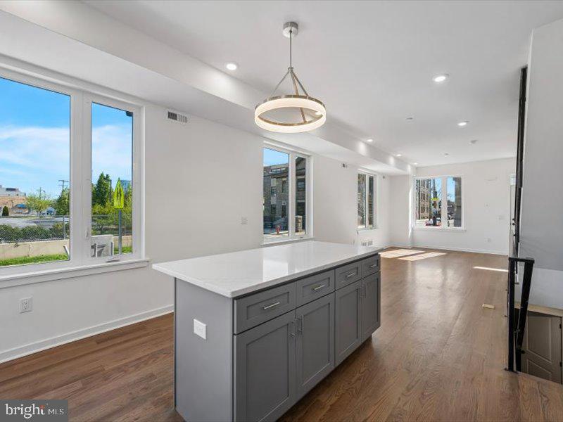 GRAYS FERRY - Residential