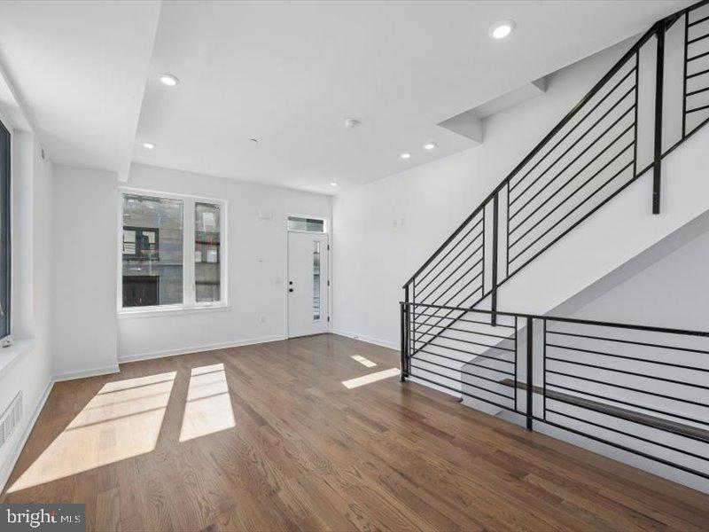 GRAYS FERRY - Residential