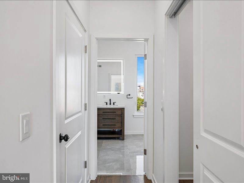 GRAYS FERRY - Residential