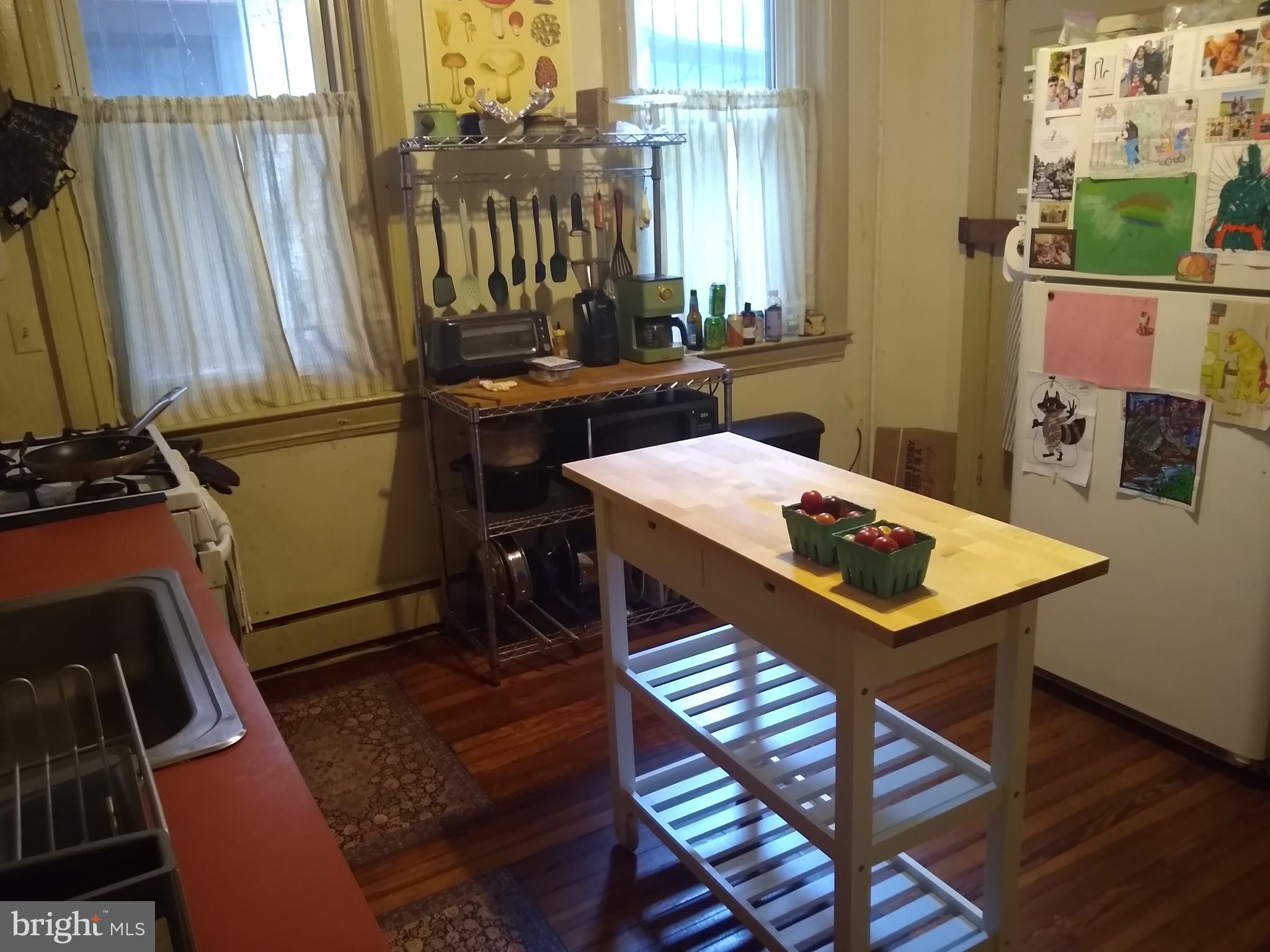 UNIVERSITY CITY - Residential