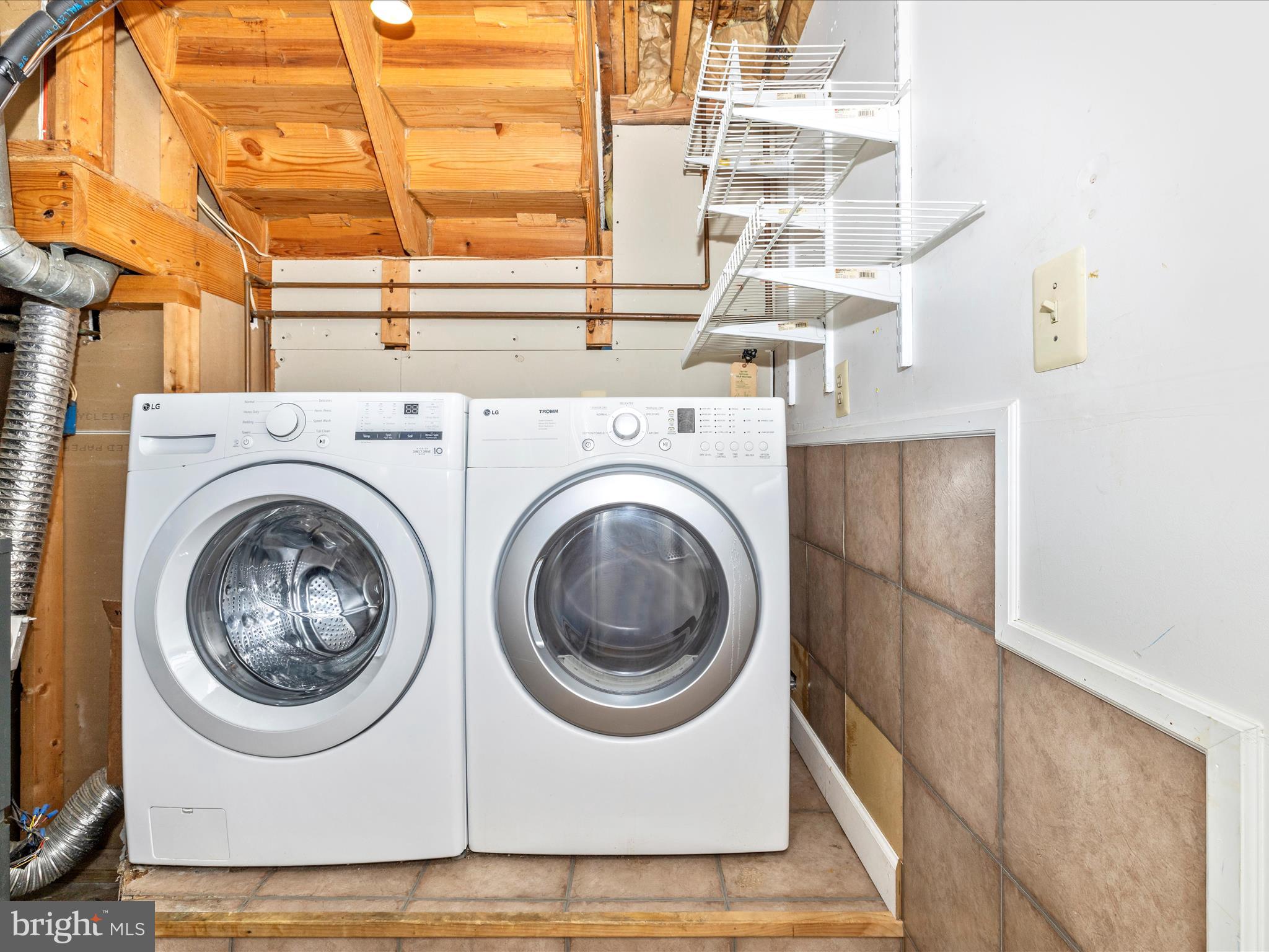 CHURCHILL TOWN SECTOR - Residential