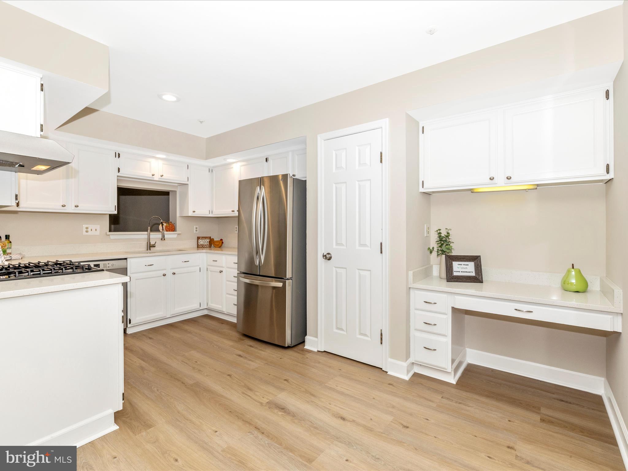 CHURCHILL TOWN SECTOR - Residential