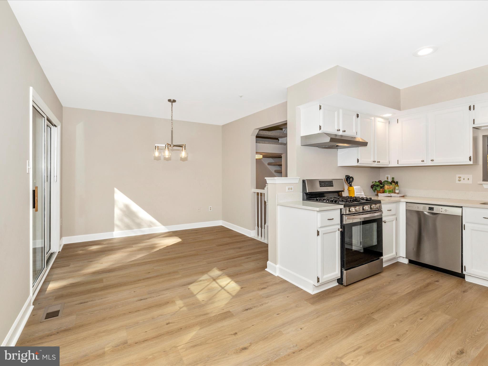 CHURCHILL TOWN SECTOR - Residential