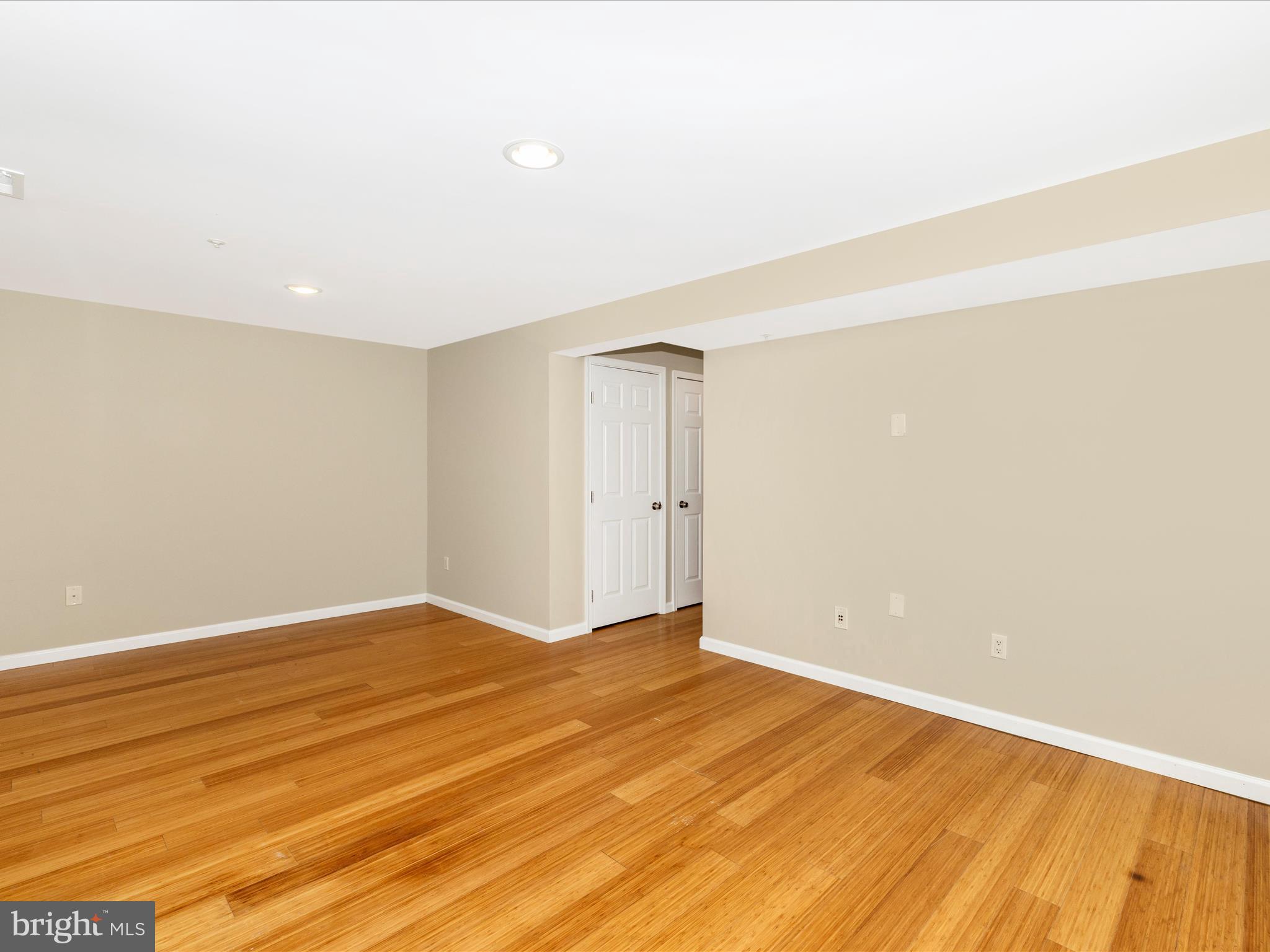 CHURCHILL TOWN SECTOR - Residential