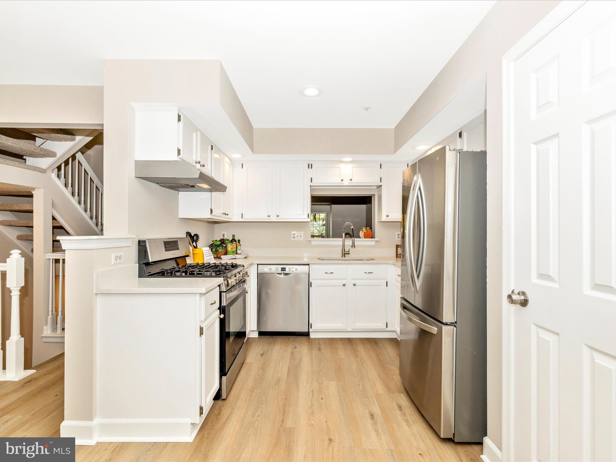 CHURCHILL TOWN SECTOR - Residential