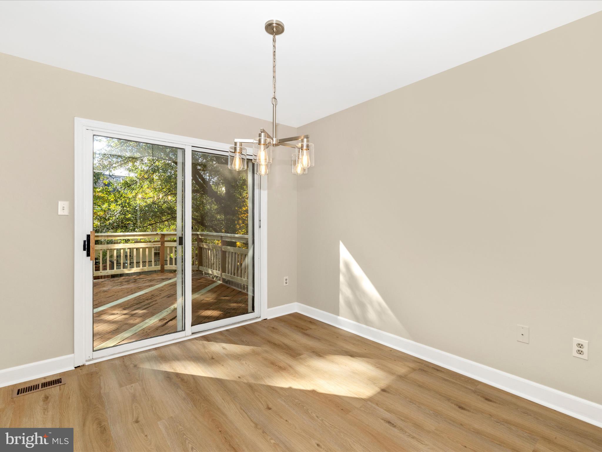 CHURCHILL TOWN SECTOR - Residential