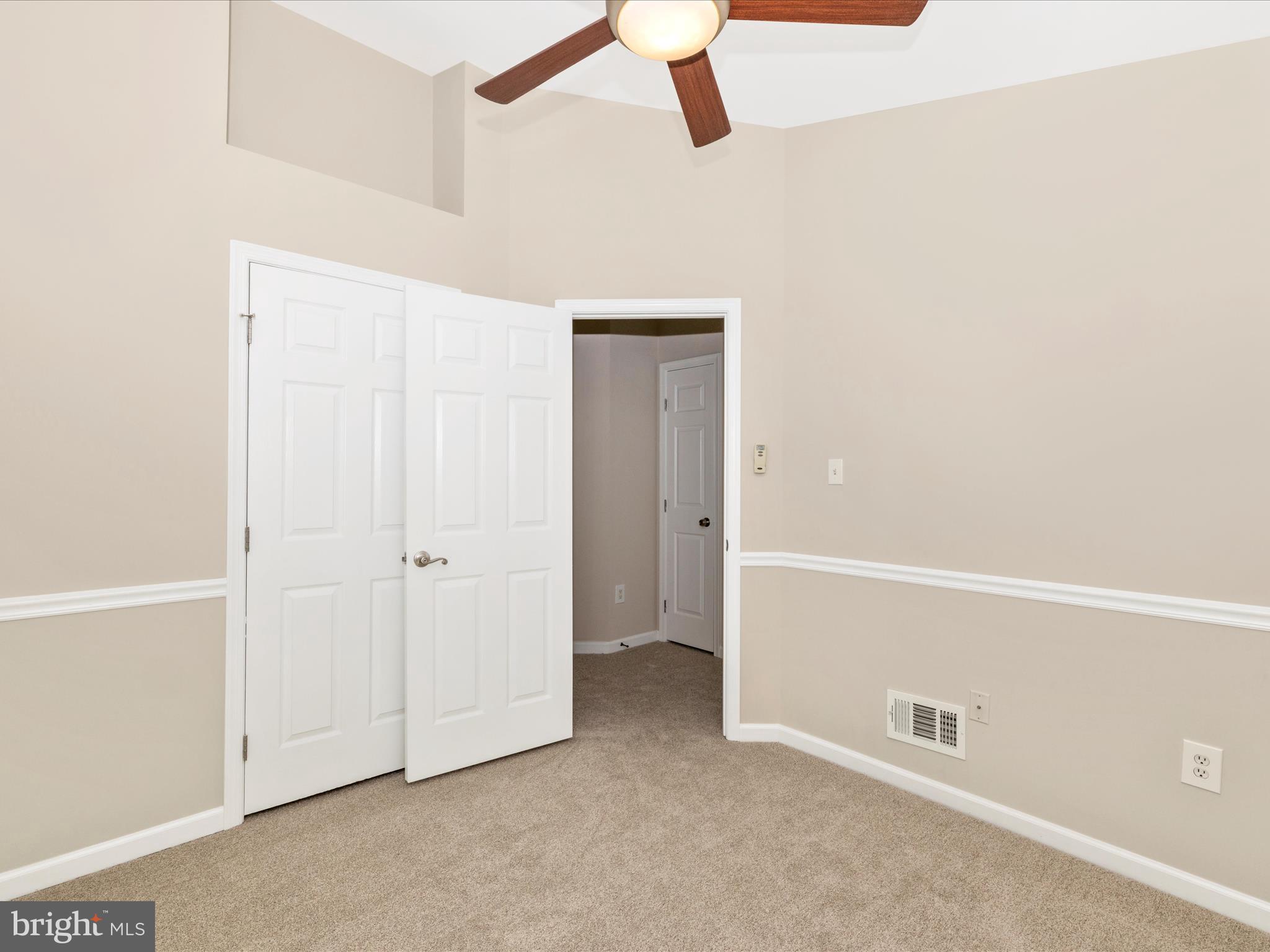 CHURCHILL TOWN SECTOR - Residential