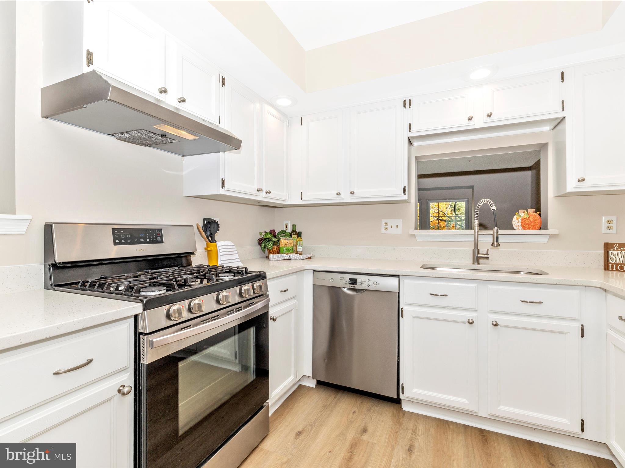 CHURCHILL TOWN SECTOR - Residential