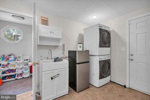 Tiny photo for 42 Cornell Drive, DELRAN, NJ 08075 (MLS # NJBL2109908)