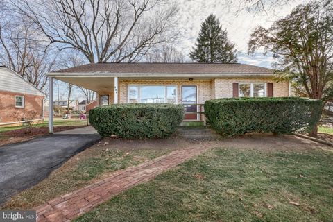 548 D STREET CARLISLE PA 17013