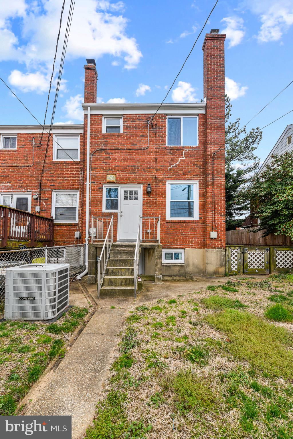 WEST INVERNESS - Residential