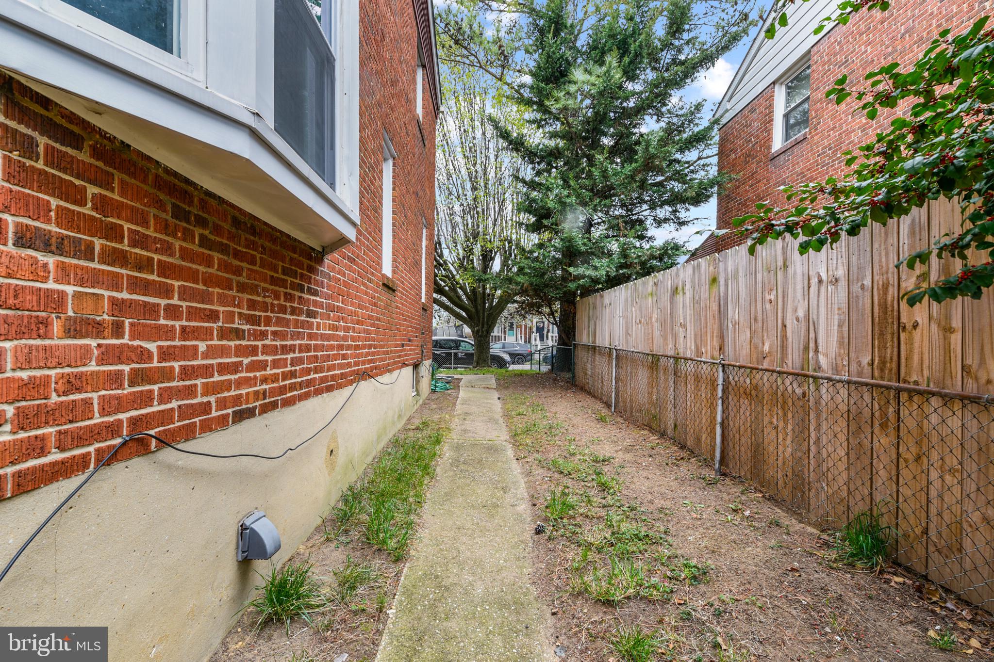 WEST INVERNESS - Residential