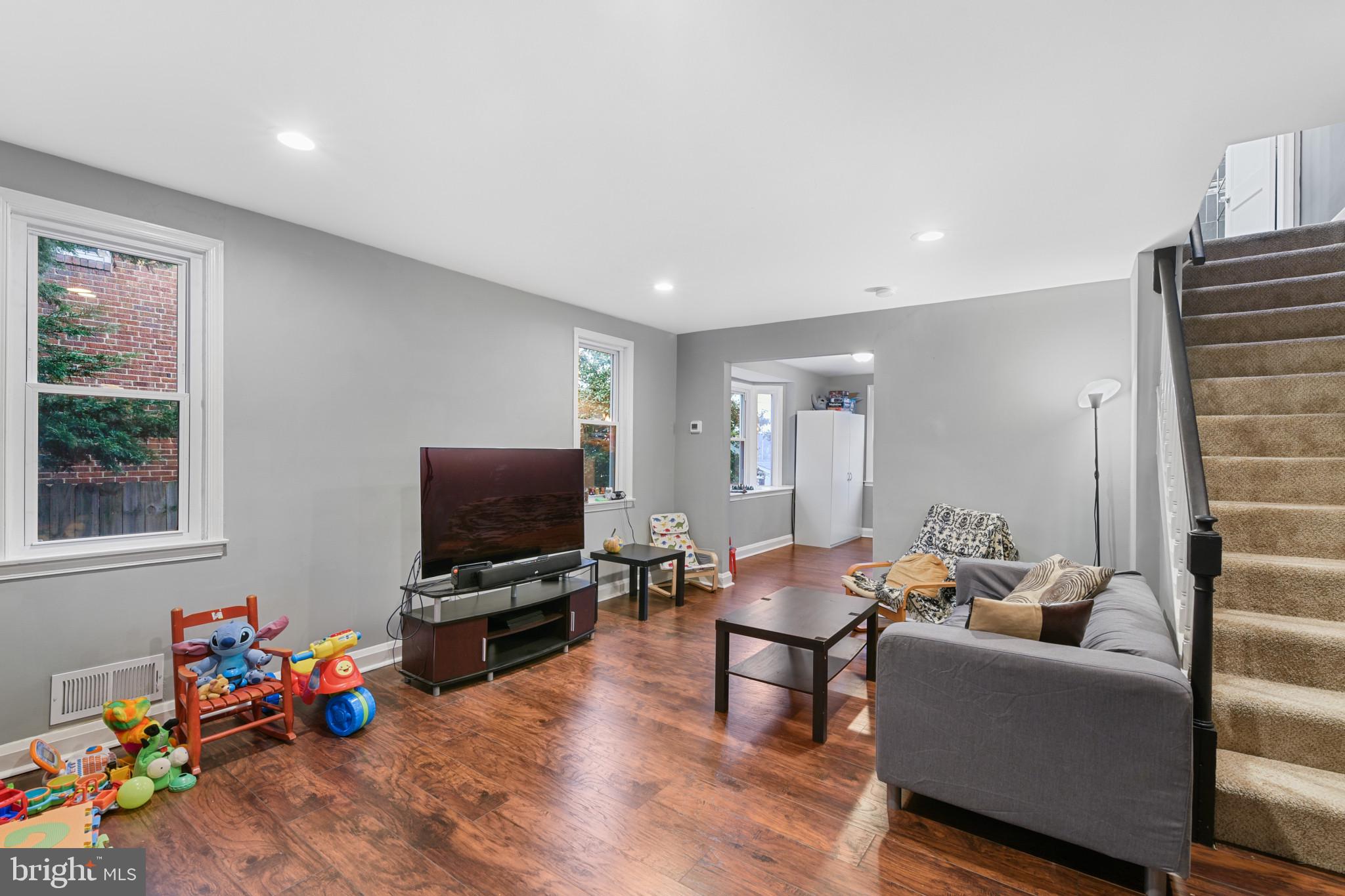 WEST INVERNESS - Residential