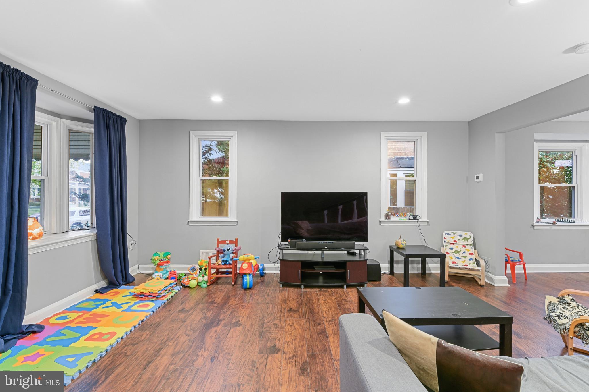 WEST INVERNESS - Residential