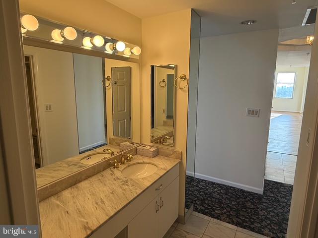 TUSCANY-CANTERBURY - Residential