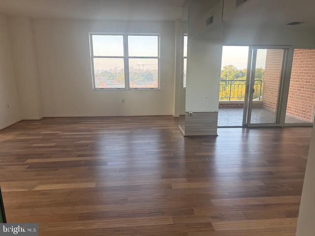 TUSCANY-CANTERBURY - Residential