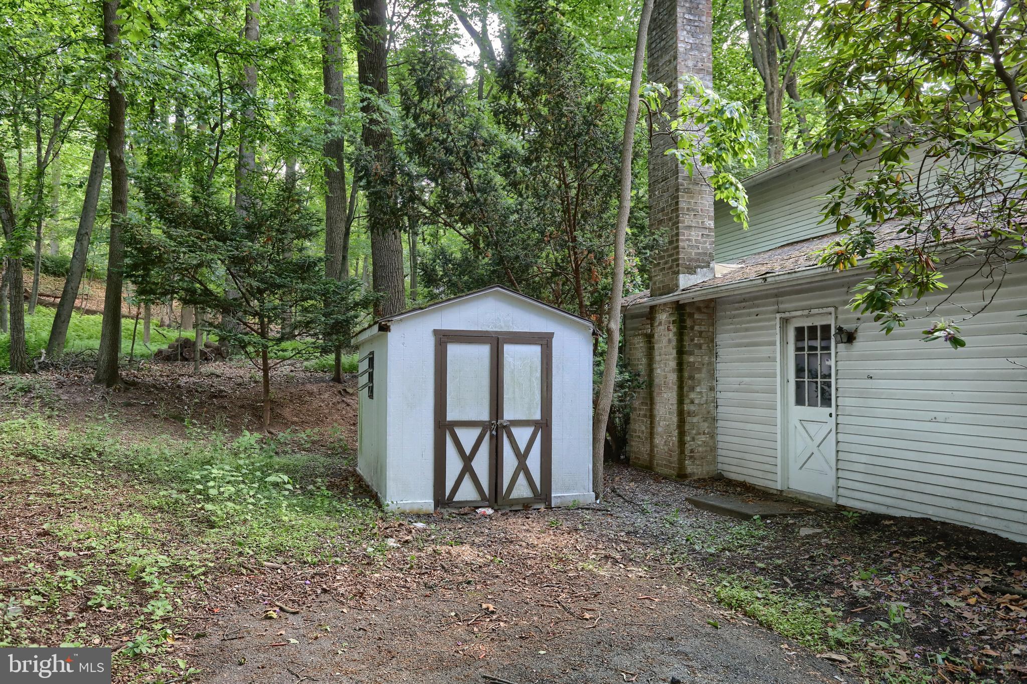 36 BROWNSTONE DRIVE