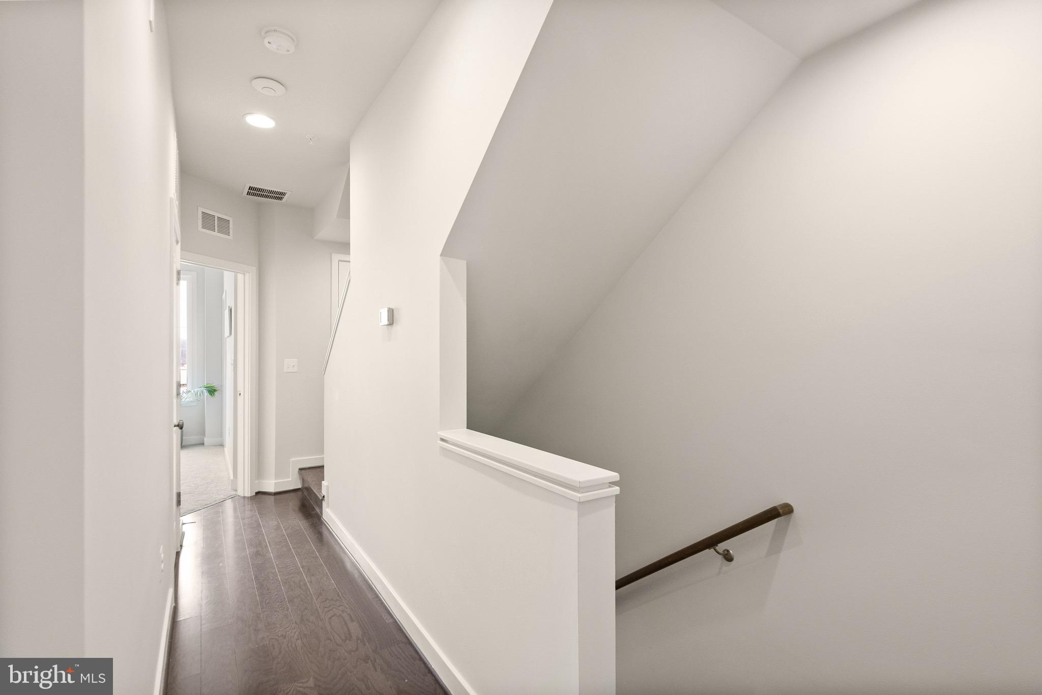 WESTSIDE AT SHADY GROVE METRO - Residential