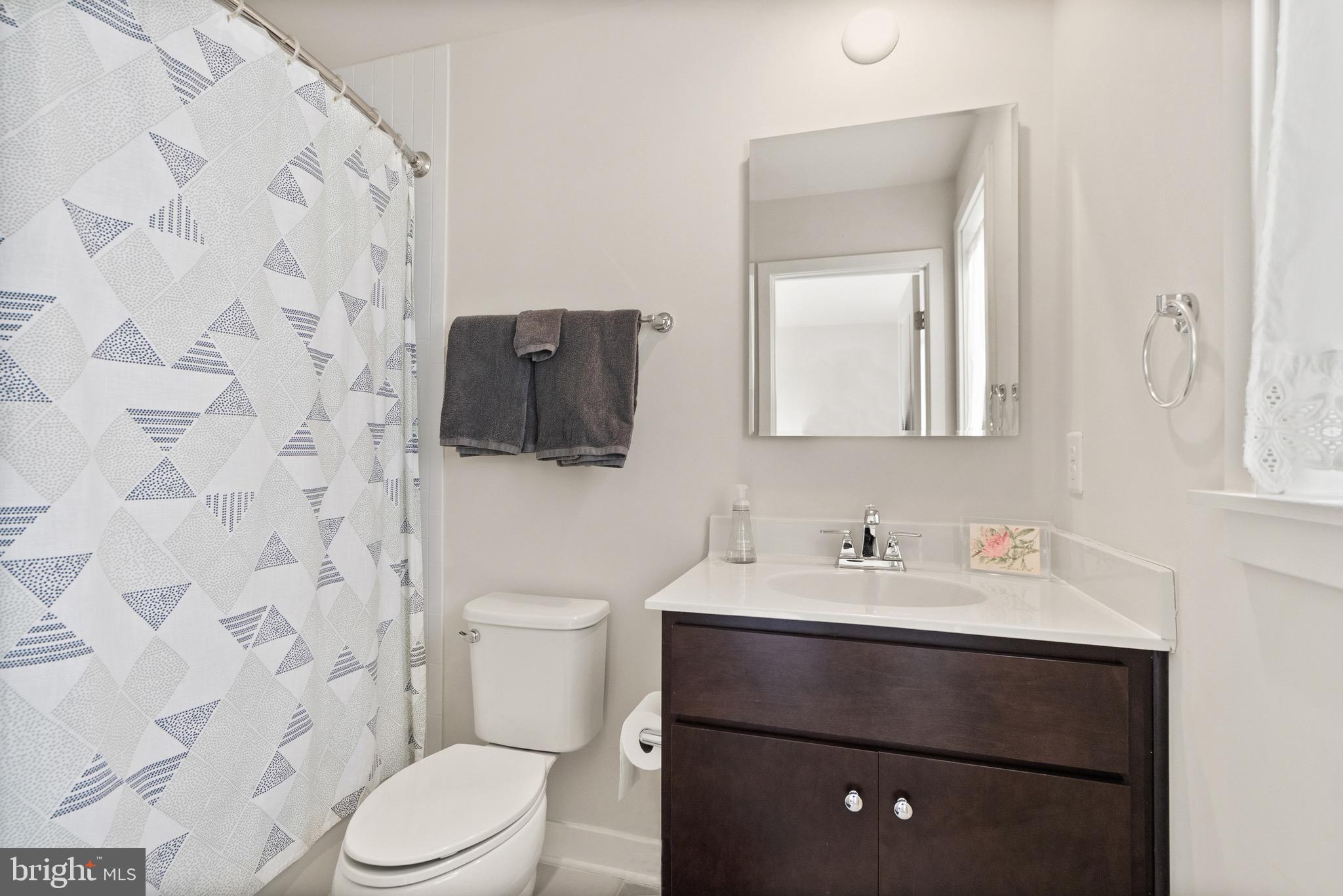 WESTSIDE AT SHADY GROVE METRO - Residential