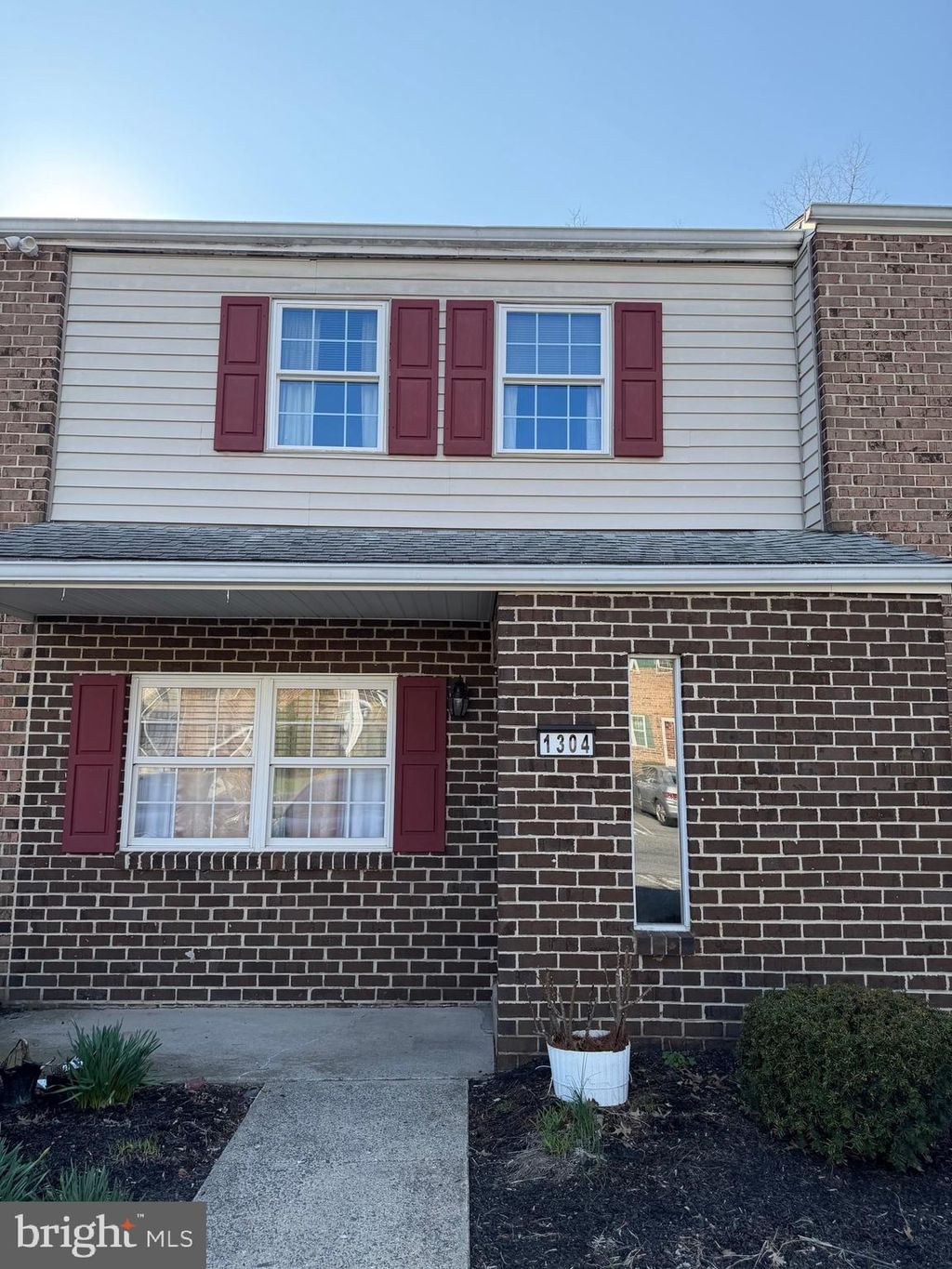 Photo of 1304 Blue Jay Drive, LANCASTER, PA 17601 (MLS # PALA2084774)