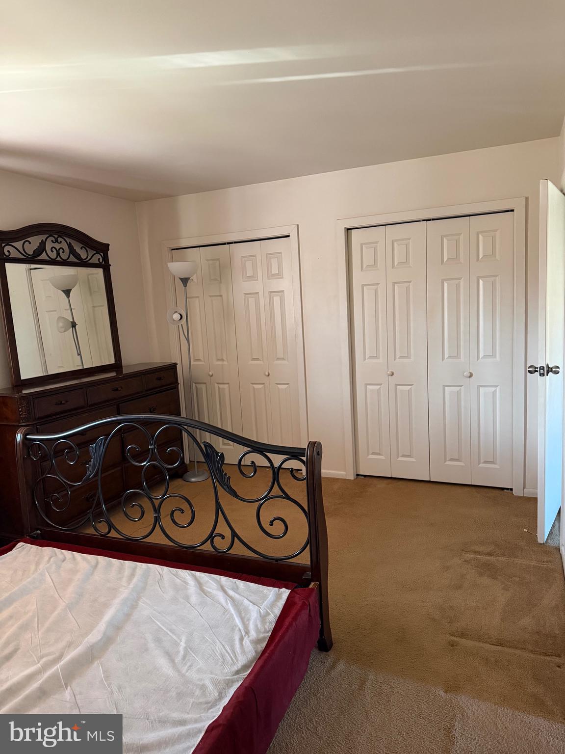 SHREINER VILLAGE - Residential