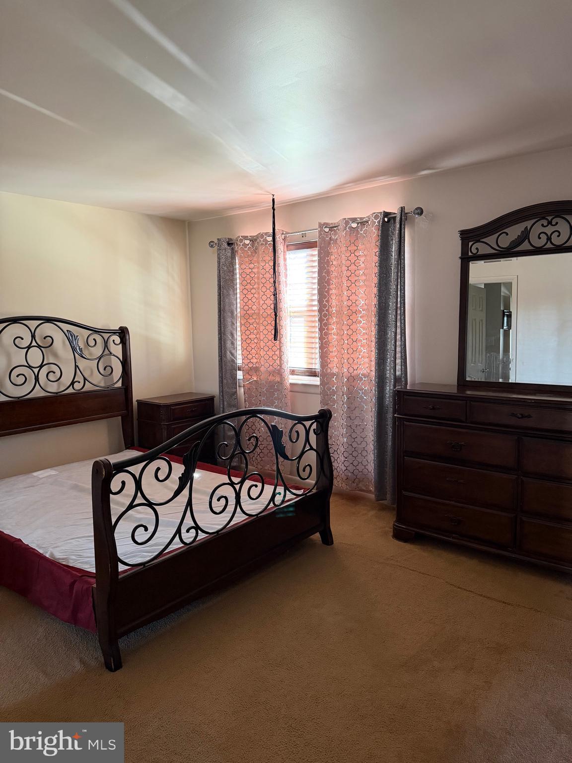 SHREINER VILLAGE - Residential