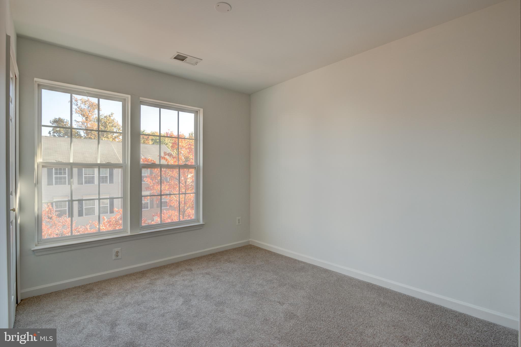 VILLAGE TOWNS - Residential