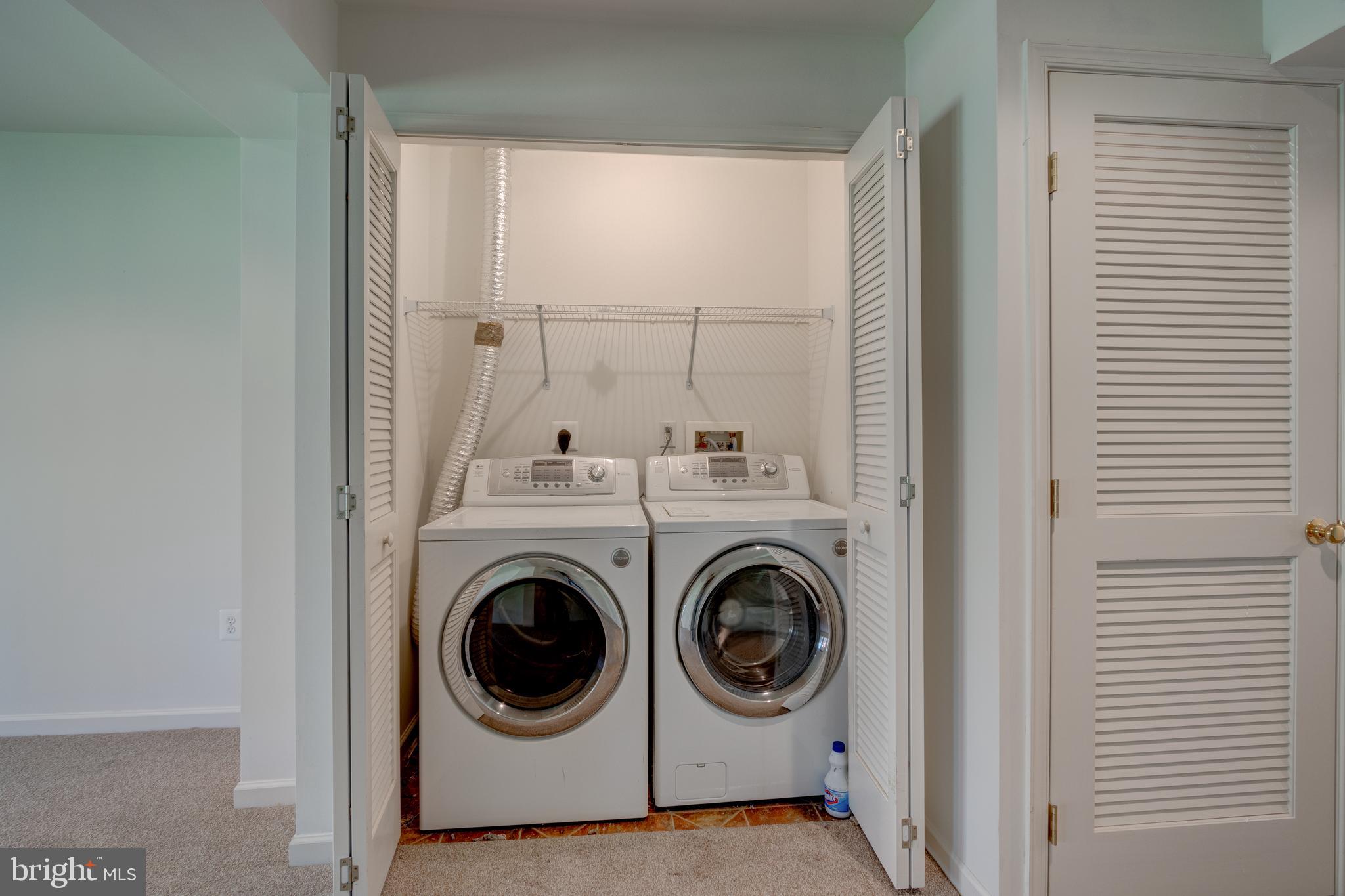 VILLAGE TOWNS - Residential