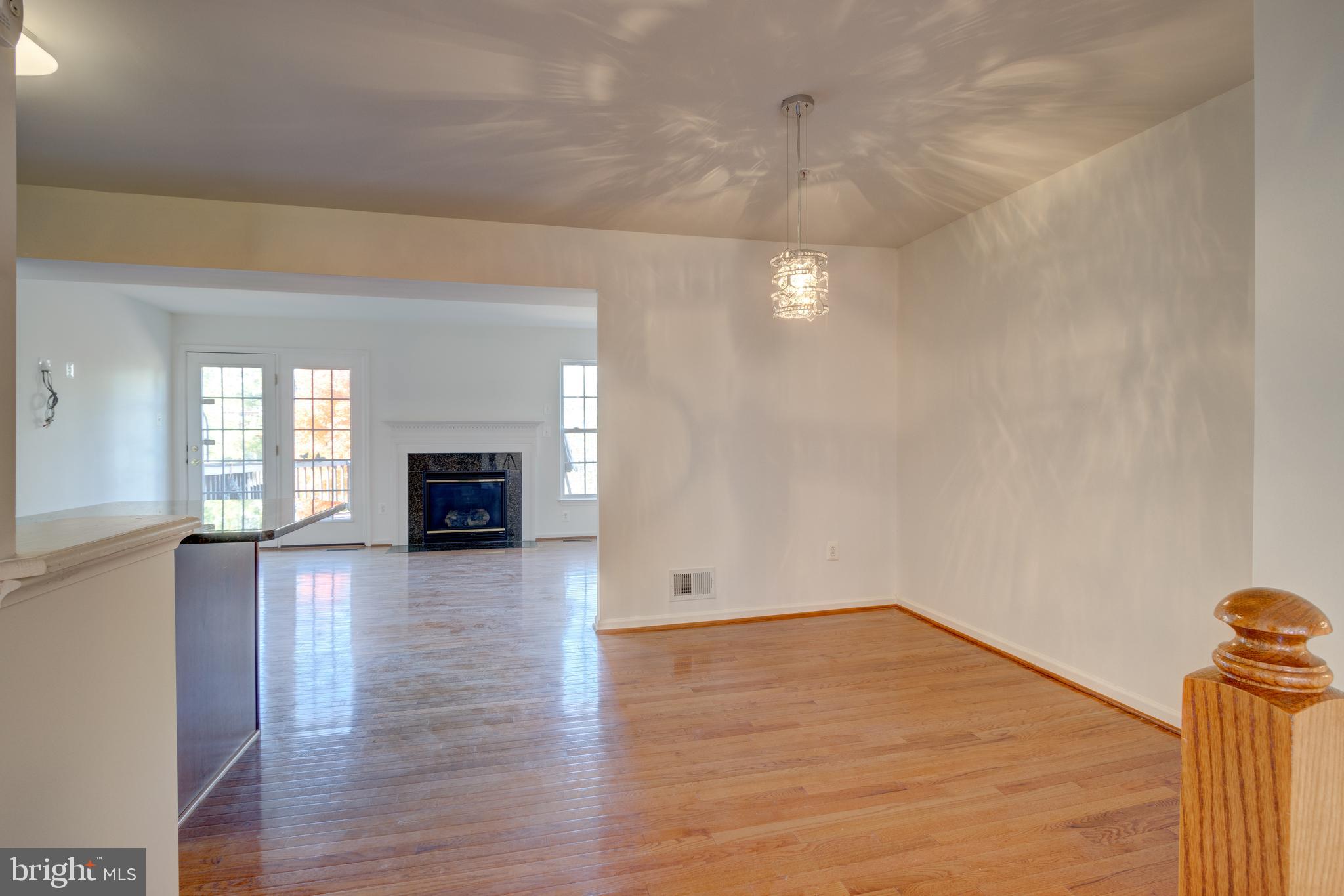 VILLAGE TOWNS - Residential