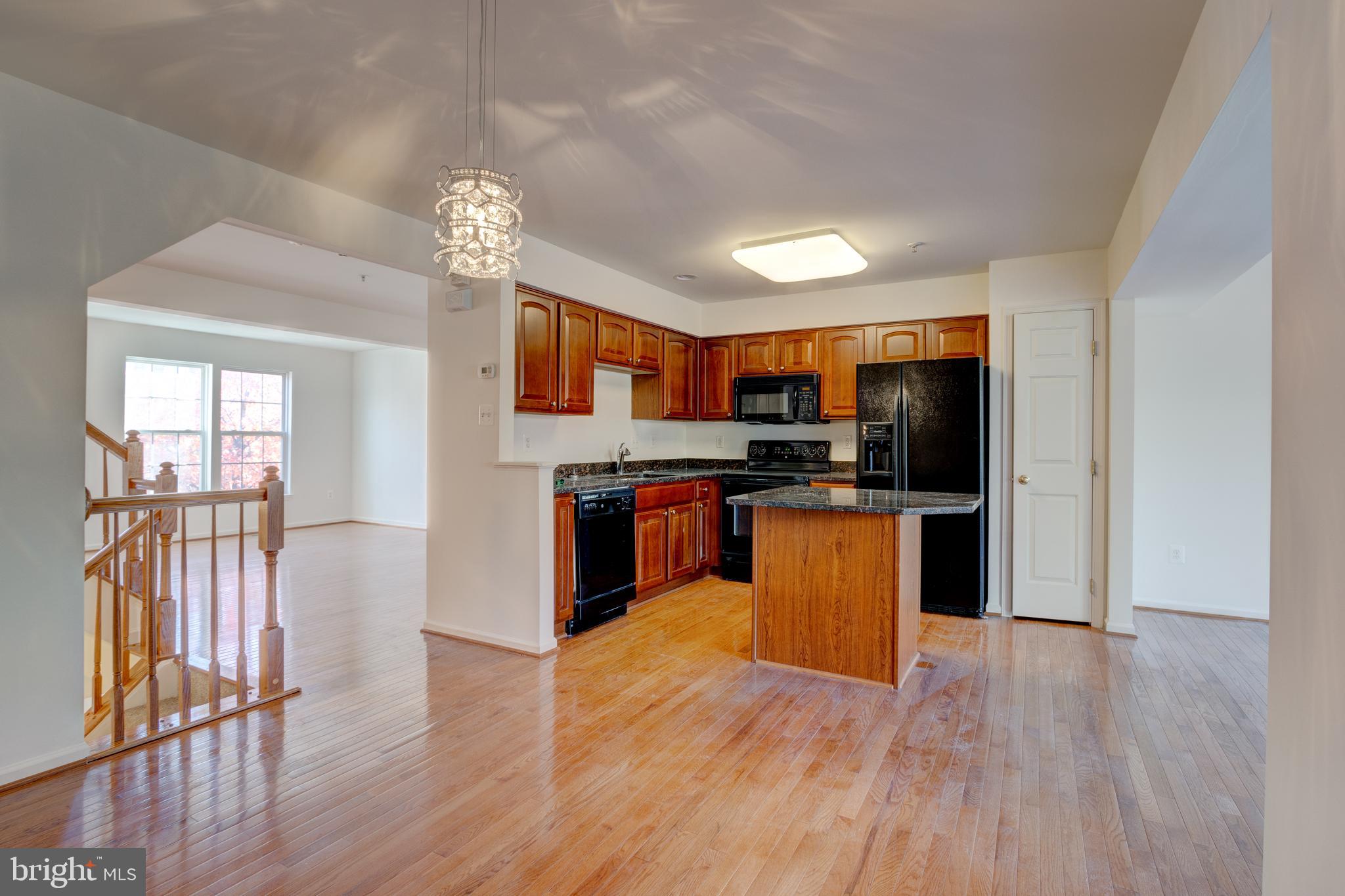 VILLAGE TOWNS - Residential